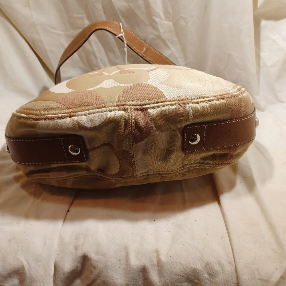 Coach Zoe shoulder bag - Picture 5 of 9